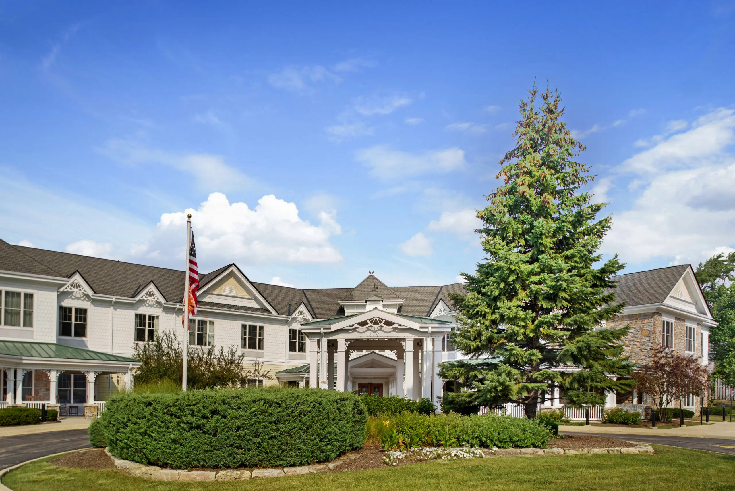 Sunrise Barrington 1805 Exterior